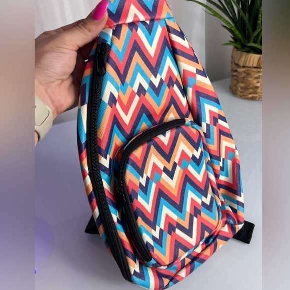 Colorful Chevron Sling Bag - Picture 3 of 6